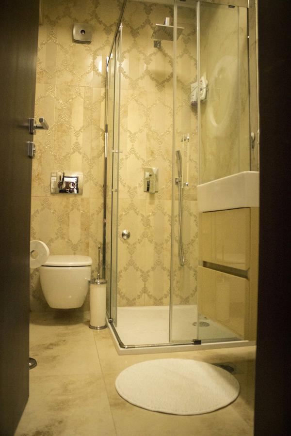 Lux New White Apartment Novi Sad Luaran gambar