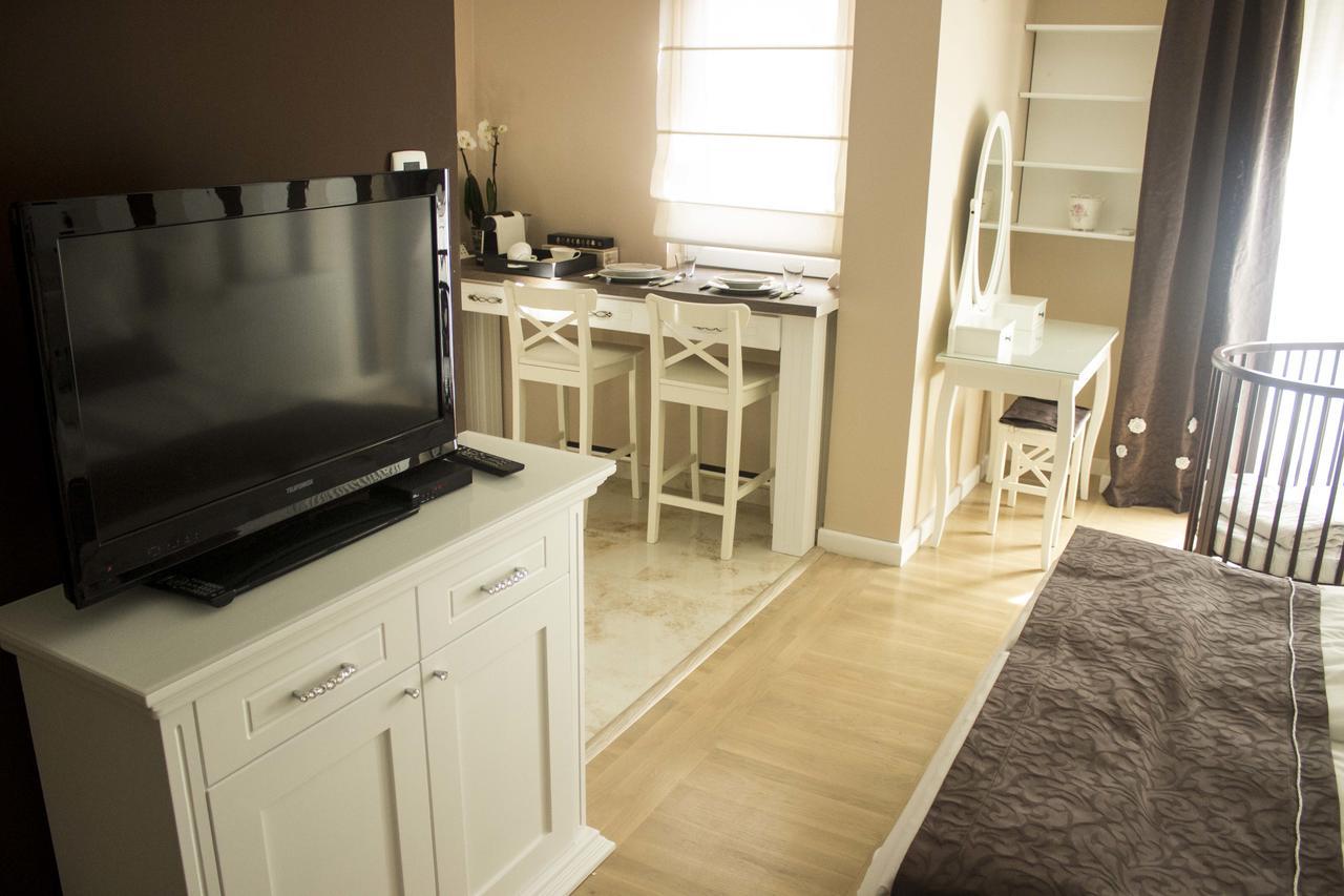 Lux New White Apartment Novi Sad Luaran gambar